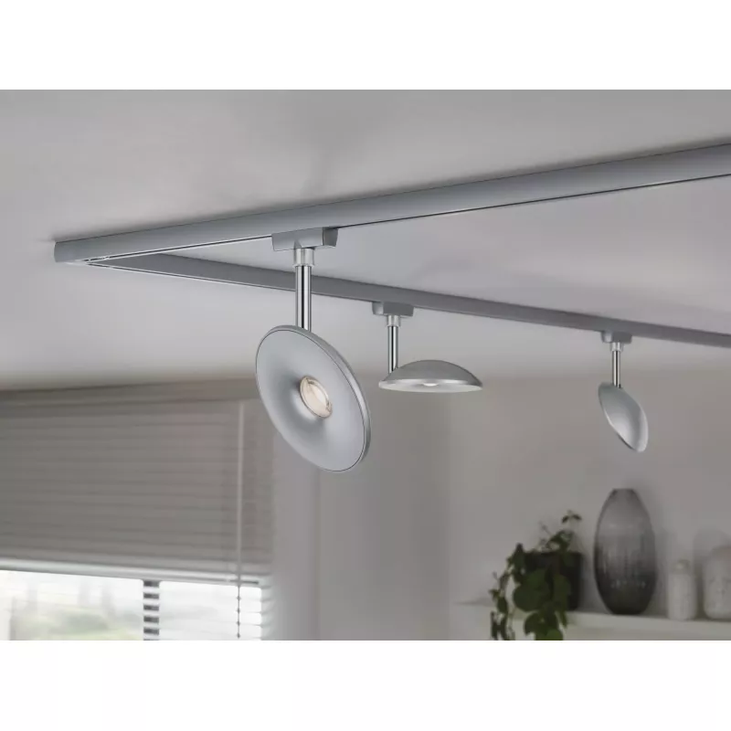 Foco individual esférico para riel URail, 493 lm, 7 W, 2700 K, regulable, 230 V.